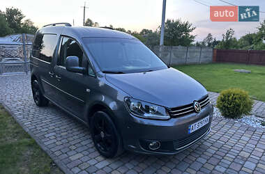 Минивэн Volkswagen Caddy 2012 в 