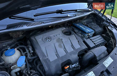 Минивэн Volkswagen Caddy 2012 в 