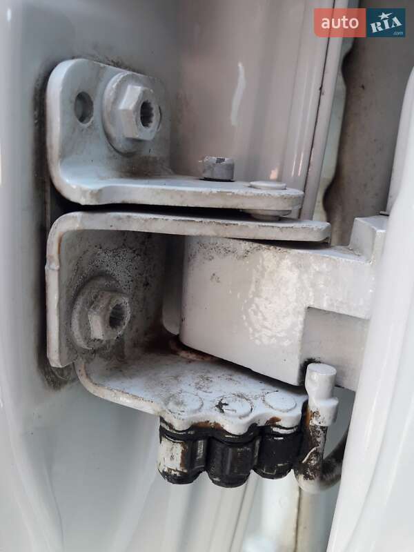 Минивэн Volkswagen Caddy 2013 в Костополе фото 48 Минивэн Volkswagen Caddy 2013 в Костополе