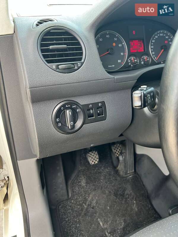 Мінівен Volkswagen Caddy 2009 в Львові