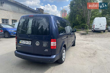 Минивэн Volkswagen Caddy 2011 в 