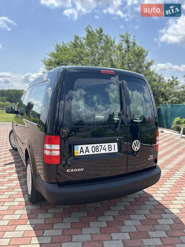 Мінівен Volkswagen Caddy 2012 в Києві