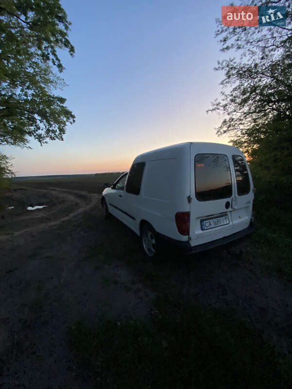 Минивэн Volkswagen Caddy 2002 в Черкассах