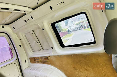 Грузопассажирский фургон Volkswagen Caddy 2004 в 