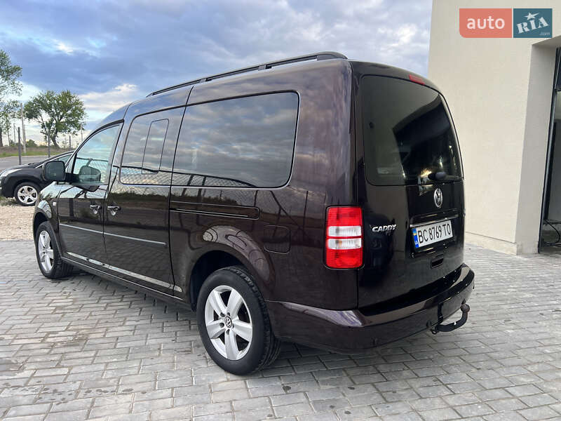 Минивэн Volkswagen Caddy 2010 в Львове