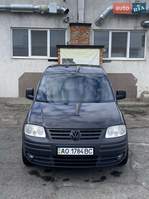 Вантажний фургон Volkswagen Caddy 2007 в Виноградові