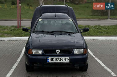 Грузовой фургон Volkswagen Caddy 1999 в Ровно