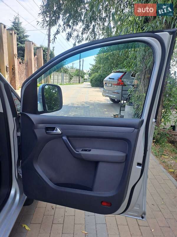 Минивэн Volkswagen Caddy 2010 в Белой Церкви