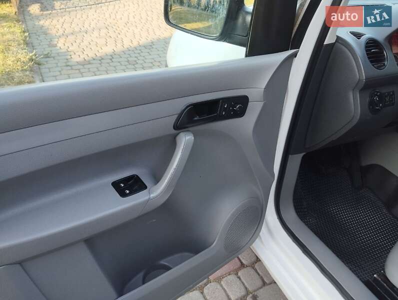 Минивэн Volkswagen Caddy 2007 в Хмельницком