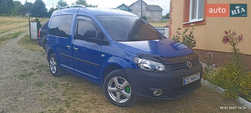 Volkswagen Caddy 2011