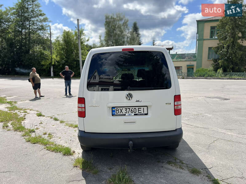 Минивэн Volkswagen Caddy 2010 в Славуте