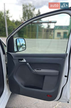 Минивэн Volkswagen Caddy 2010 в 