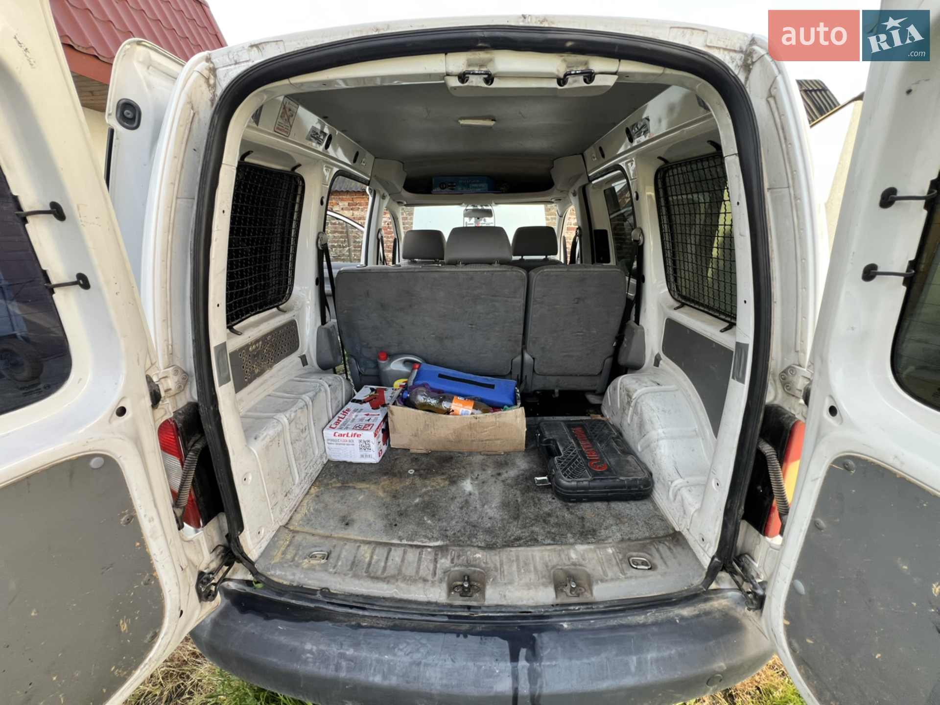 2010 Volkswagen Caddy - мініатюра 7