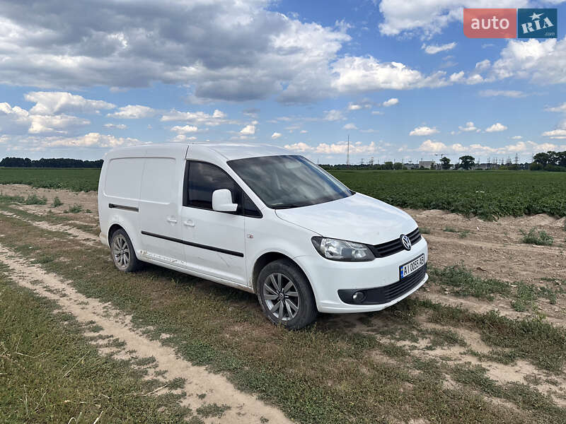 Грузовой фургон Volkswagen Caddy 2011 в 