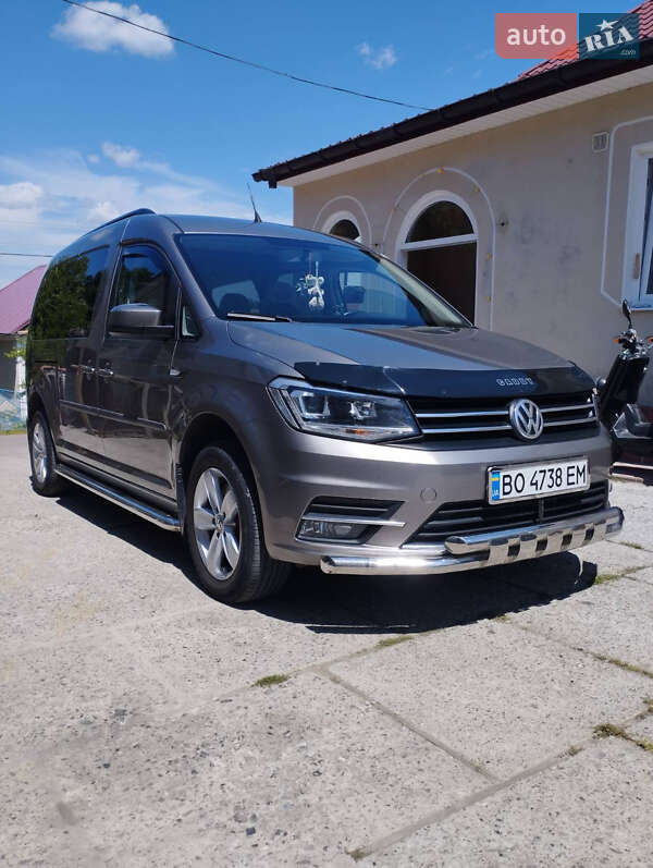 Мінівен Volkswagen Caddy 2017 в Теребовлі