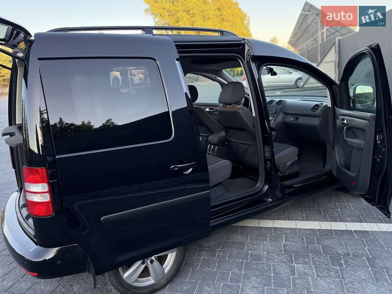 Минивэн Volkswagen Caddy 2013 в Самборе