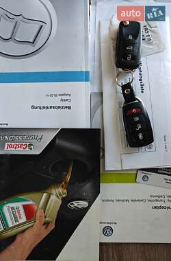 Минивэн Volkswagen Caddy 2014 в 