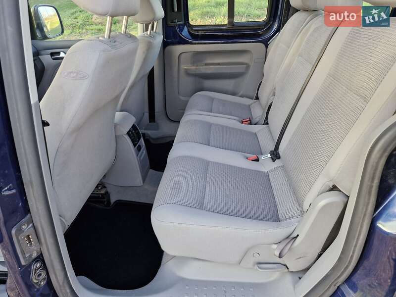 Минивэн Volkswagen Caddy 2005 в Збараже