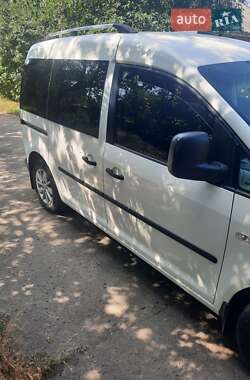Минивэн Volkswagen Caddy 2011 в 