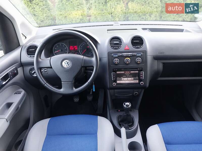Минивэн Volkswagen Caddy 2009 в Ходорове