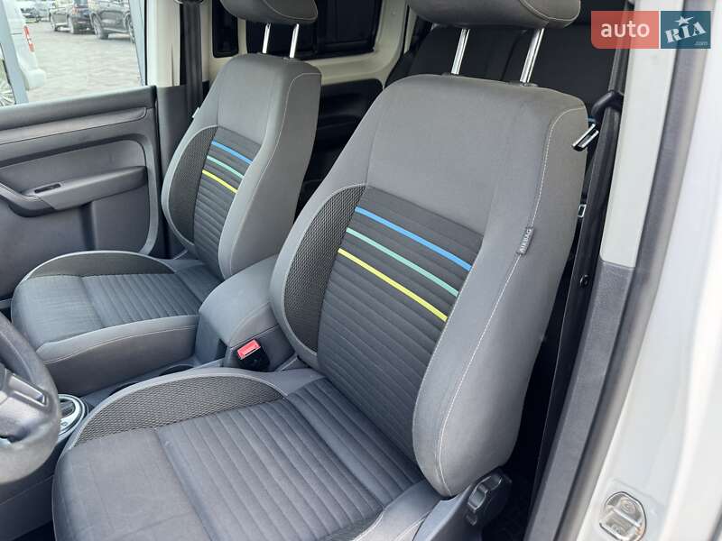 Минивэн Volkswagen Caddy 2014 в Ровно