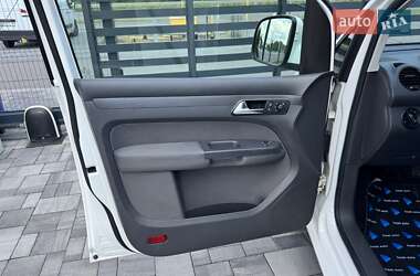 Минивэн Volkswagen Caddy 2014 в 