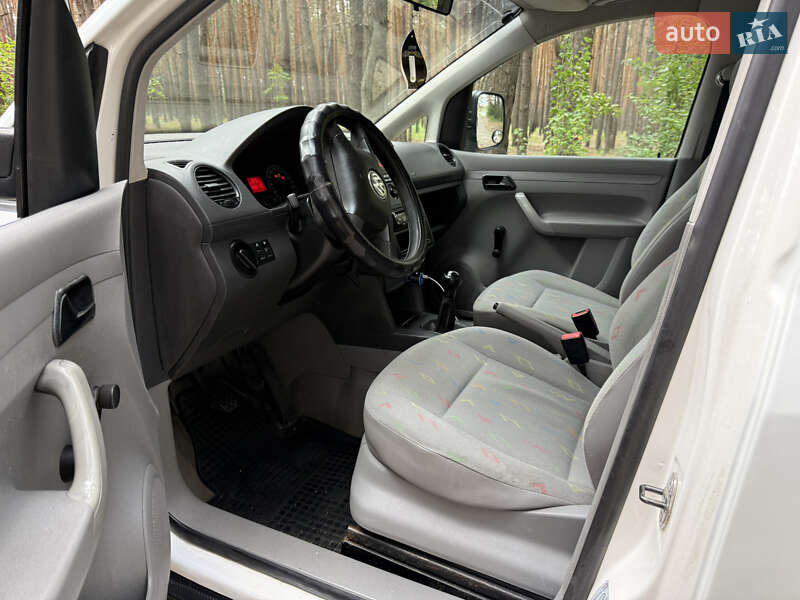 Минивэн Volkswagen Caddy 2004 в Харькове