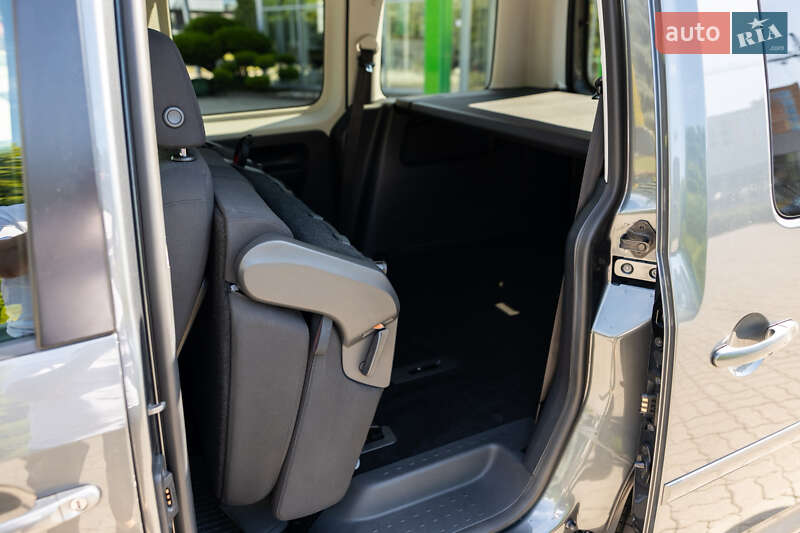 Минивэн Volkswagen Caddy 2016 в Луцке