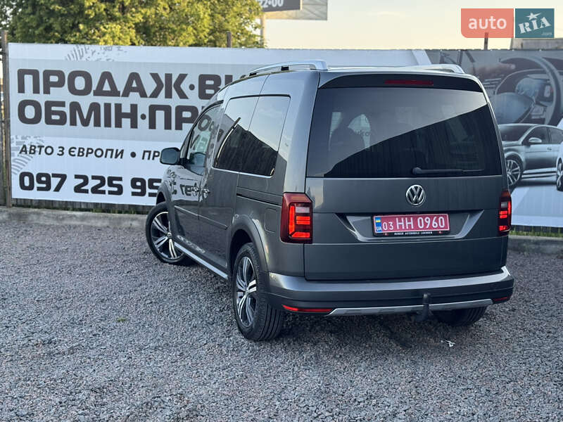 Мінівен Volkswagen Caddy 2017 в Сарнах
