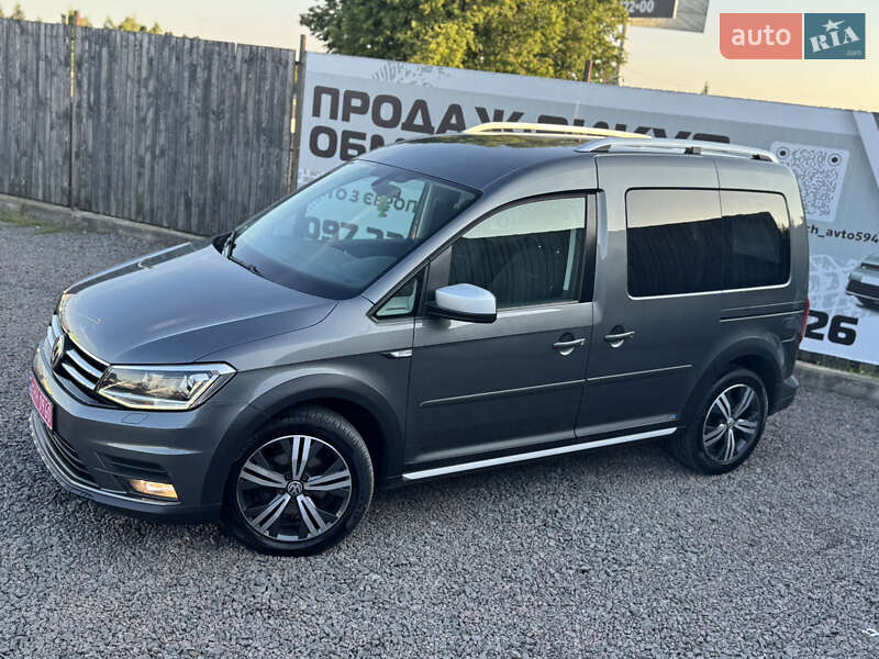 Мінівен Volkswagen Caddy 2017 в Сарнах