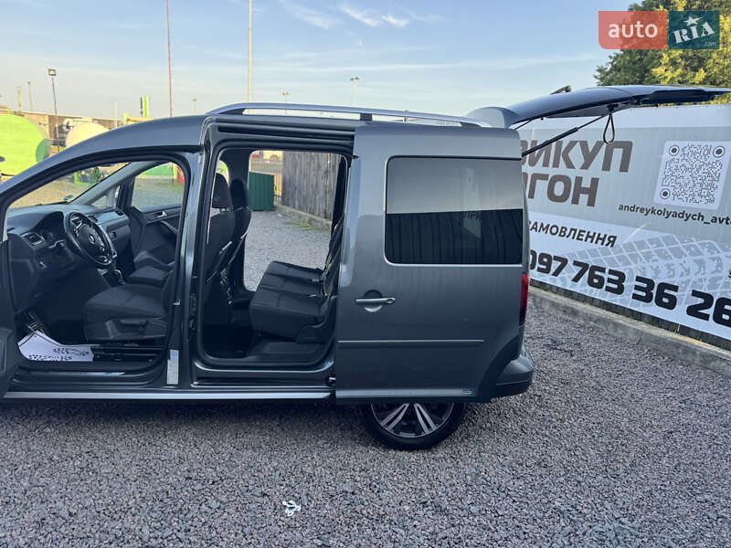 Мінівен Volkswagen Caddy 2017 в Сарнах