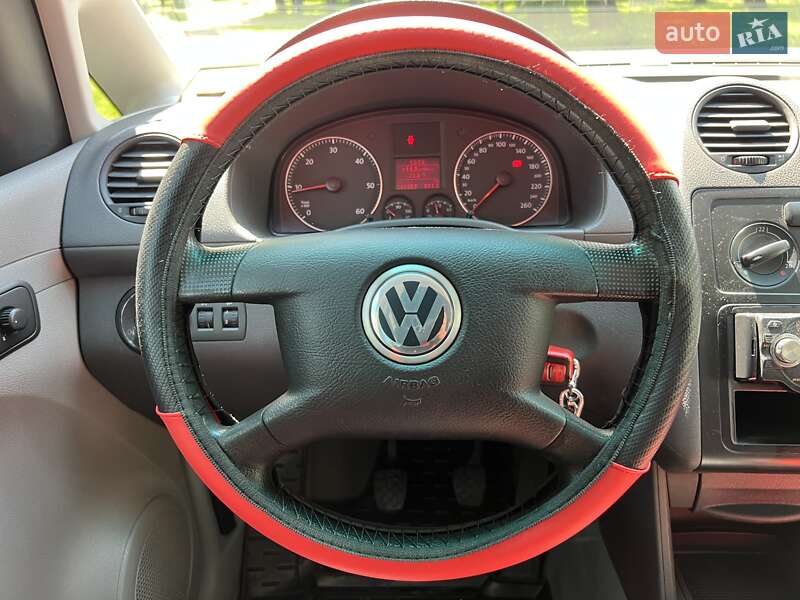 Мінівен Volkswagen Caddy 2005 в Львові