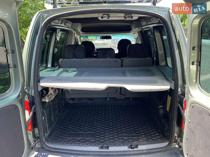 Мінівен Volkswagen Caddy 2005 в Львові