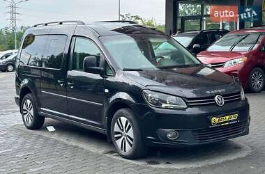 Минивэн Volkswagen Caddy 2012 в Черновцах
