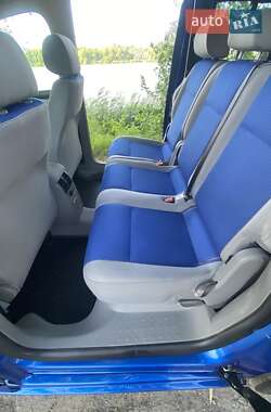 Минивэн Volkswagen Caddy 2005 в 
