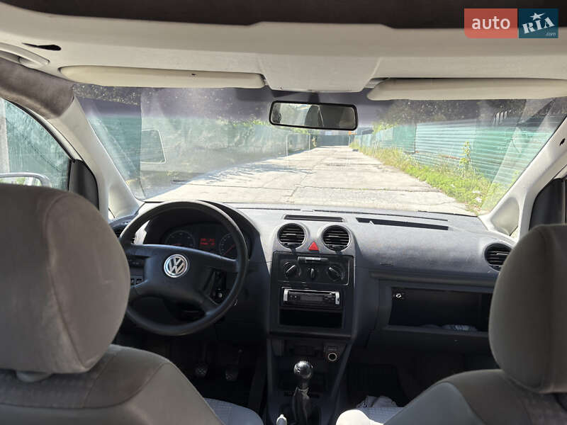 Мінівен Volkswagen Caddy 2005 в Києві