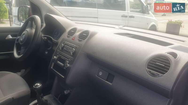 Минивэн Volkswagen Caddy 2011 в Луцке