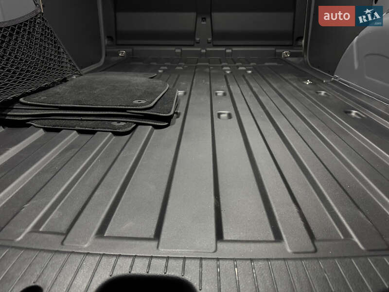 Вантажний фургон Volkswagen Caddy 2024 в Житомирі