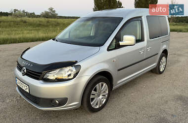 Мінівен Volkswagen Caddy 2011 в Кам'янці