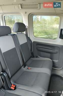 Минивэн Volkswagen Caddy 2010 в 