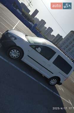 Минивэн Volkswagen Caddy 2010 в 