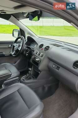 Минивэн Volkswagen Caddy 2011 в 