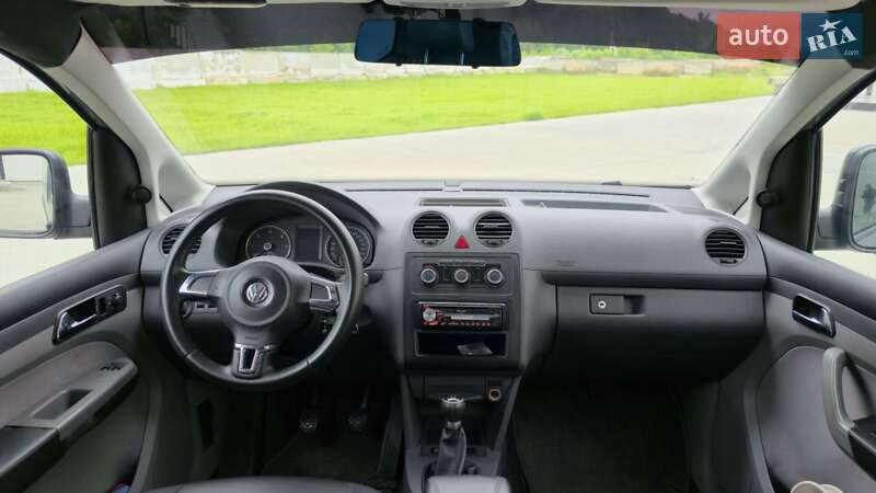 Минивэн Volkswagen Caddy 2011 в Луцке