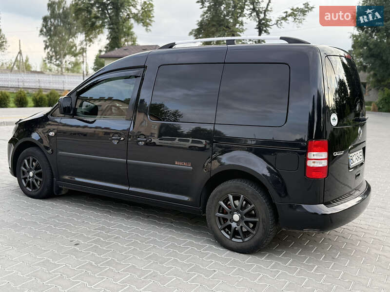 Минивэн Volkswagen Caddy 2011 в Стрые