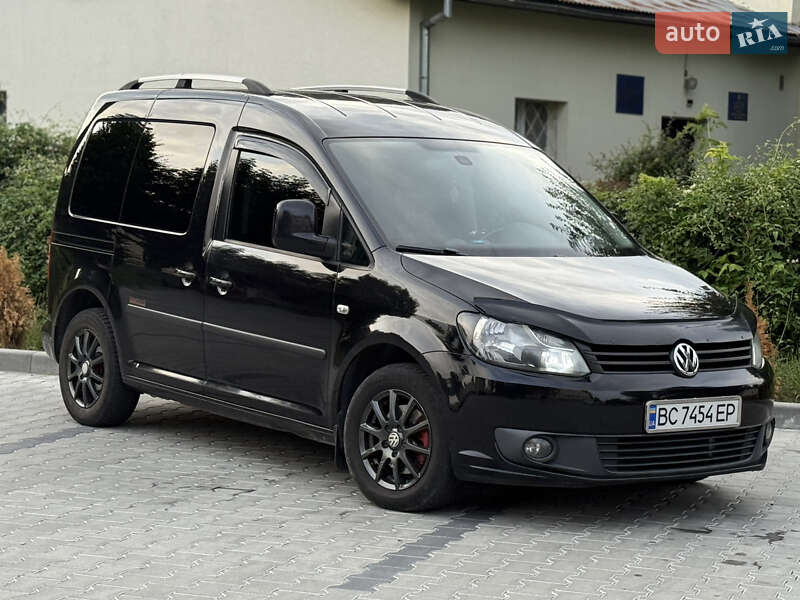 Минивэн Volkswagen Caddy 2011 в Стрые