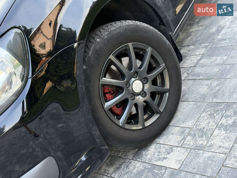 Минивэн Volkswagen Caddy 2011 в Стрые