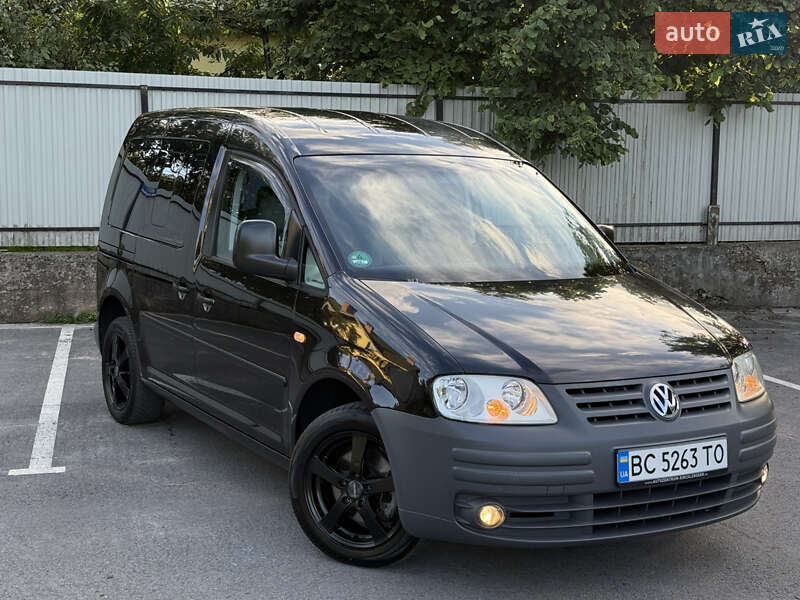 Минивэн Volkswagen Caddy 2004 в Самборе