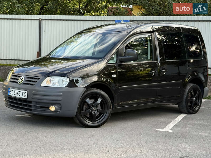 Минивэн Volkswagen Caddy 2004 в Самборе