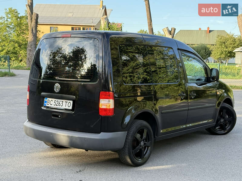 Минивэн Volkswagen Caddy 2004 в Самборе
