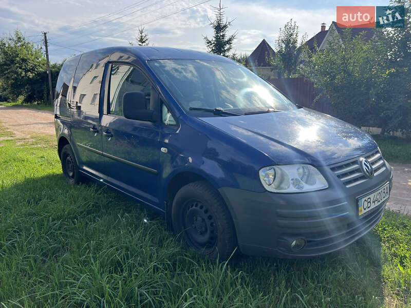 Минивэн Volkswagen Caddy 2010 в Чернигове